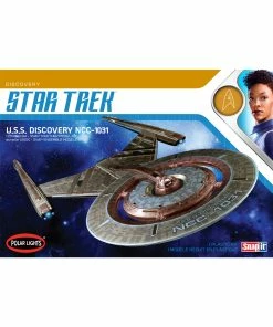 Polar Lights 961M - 1/2500 Star Trek U.S.S. Discovery NCC-1031