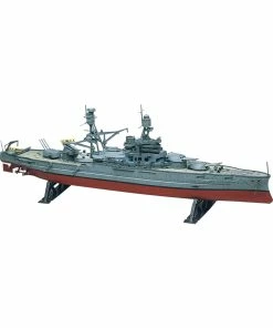 Revell 0302 - 1/426 USS Arizona Battleship