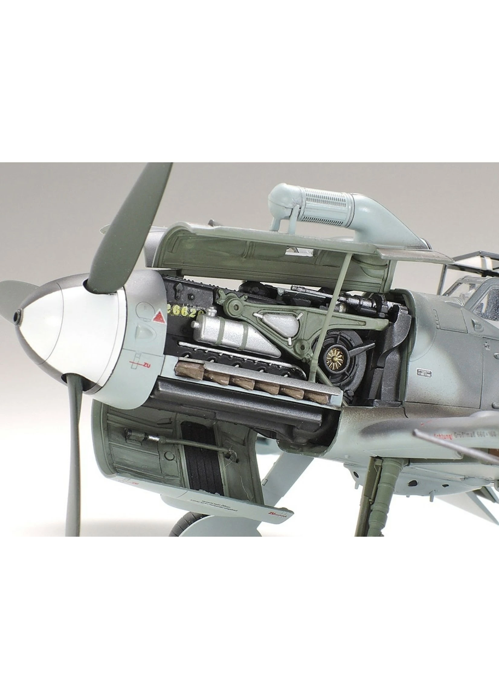 Tamiya 61117 - 1/48 Messerschmitt Bf 109 G-6 - Image 5